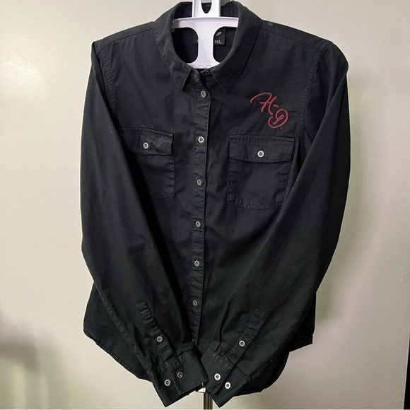 Women's Silver Wing Script Font Solid Twill Shirt Harley Davidson - Picture 3 of 8